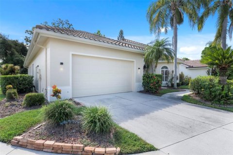 Casa en alquiler en Sarasota, Florida, 4 dormitorios, 259.57 m2 № 1883449 - foto 2