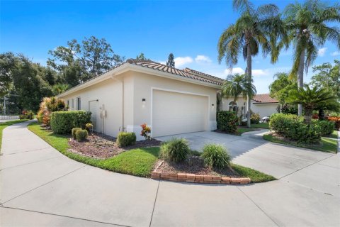 Casa en alquiler en Sarasota, Florida, 4 dormitorios, 259.57 m2 № 1883449 - foto 3