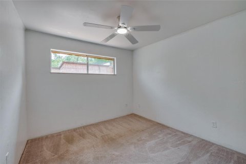 House in Port Orange, Florida 3 bedrooms, 156.63 sq.m. № 1767203 - photo 27