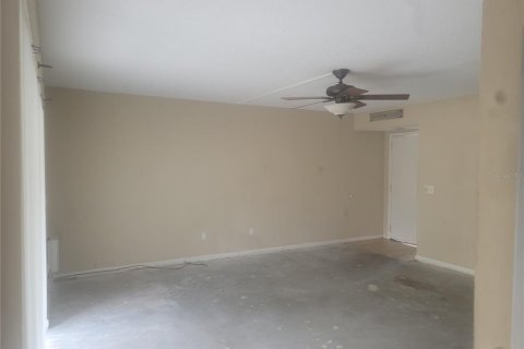 Condo in Tampa, Florida, 2 bedrooms  № 1813232 - photo 10