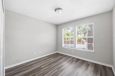 Condo in Palm Harbor, Florida, 3 bedrooms  № 2219412 - photo 29