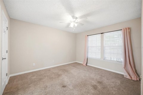 Condo in Palm Harbor, Florida, 3 bedrooms  № 2219412 - photo 22