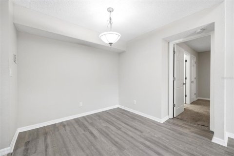Condo in Palm Harbor, Florida, 3 bedrooms  № 2219412 - photo 20