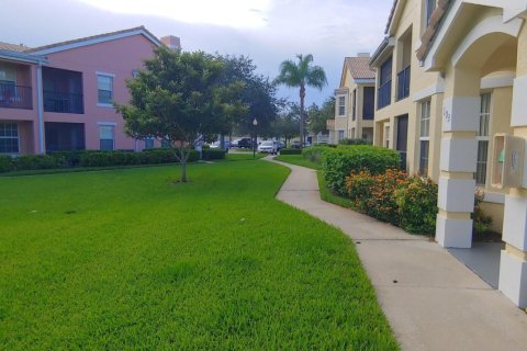 Condo in Port St. Lucie, Florida, 3 bedrooms  № 1093653 - photo 1