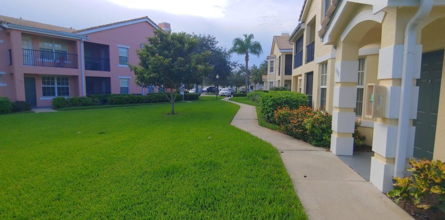 Condo à Port St. Lucie, Floride, 3 chambres № 1093653