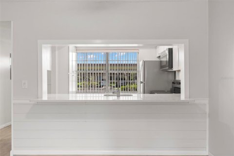 Copropriété à vendre à Dunedin, Floride: 2 chambres, 95.22 m2 № 1901296 - photo 9