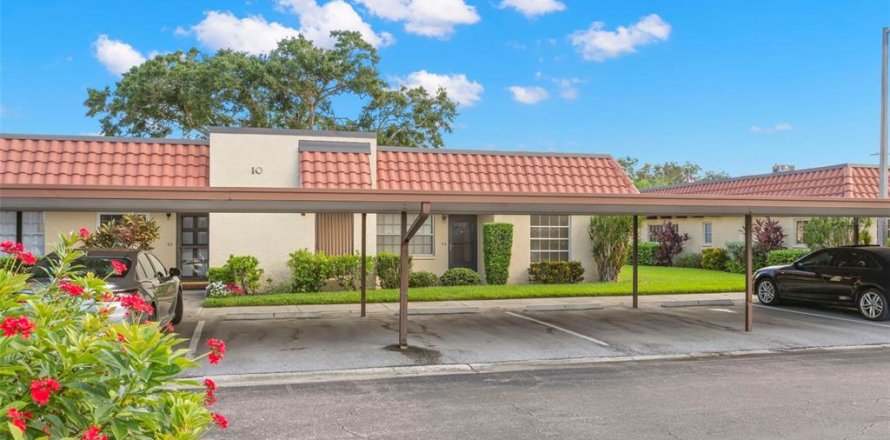 Condo in Dunedin, Florida, 2 bedrooms № 1901296