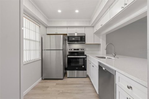 Copropriété à vendre à Dunedin, Floride: 2 chambres, 95.22 m2 № 1901296 - photo 10