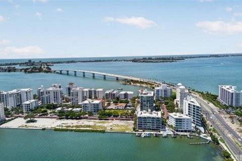 Condominio en venta en Sarasota, Florida, 2 dormitorios, 180.23 m2 № 2409803 - foto 3