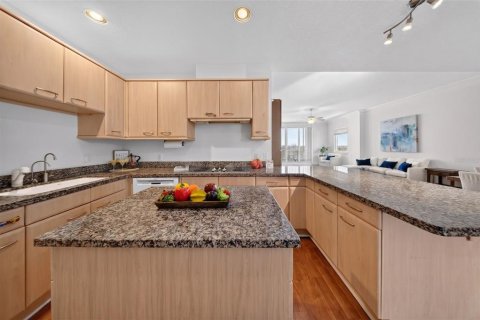 Condominio en venta en Sarasota, Florida, 2 dormitorios, 180.23 m2 № 2409803 - foto 15