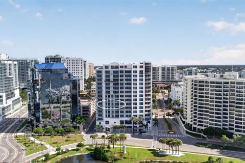 Condominio en Sarasota, Florida, 2 dormitorios  № 2409803