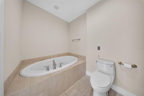 Condominio en venta en Sarasota, Florida, 2 dormitorios, 180.23 m2 № 2409803 - foto 20