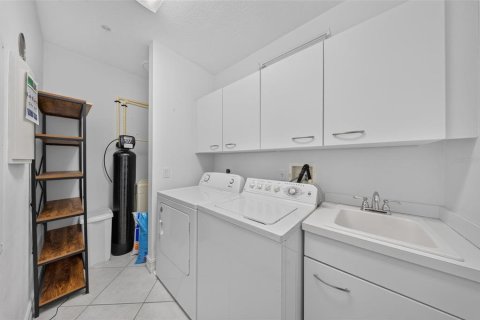 Condominio en venta en Sarasota, Florida, 2 dormitorios, 180.23 m2 № 2409803 - foto 27