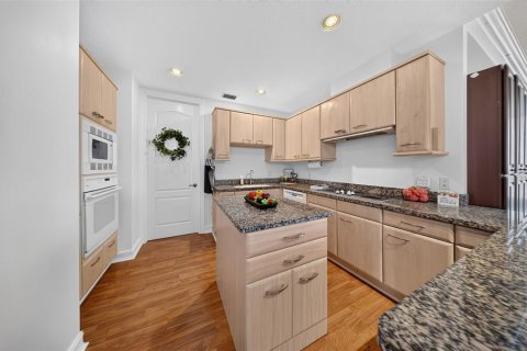 Condominio en venta en Sarasota, Florida, 2 dormitorios, 180.23 m2 № 2409803 - foto 16
