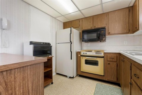 Condominio en venta en Bradenton, Florida, 1 dormitorio, 69.68 m2 № 1580457 - foto 7