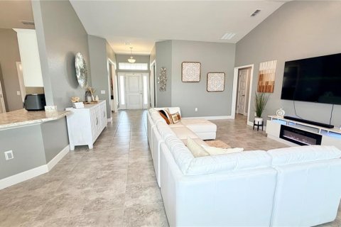 Villa ou maison à vendre à Auburndale, Floride: 3 chambres, 197.51 m2 № 2095859 - photo 12