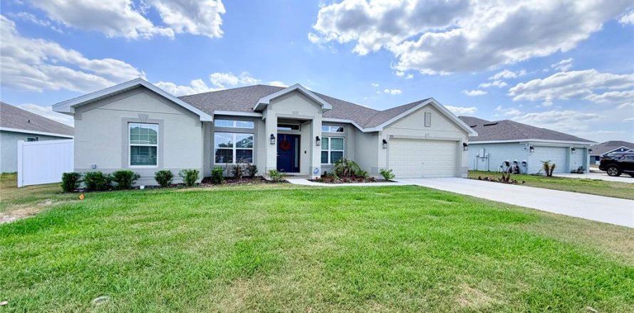 Villa ou maison à Auburndale, Floride 3 chambres, 197.51 m2 № 2095859