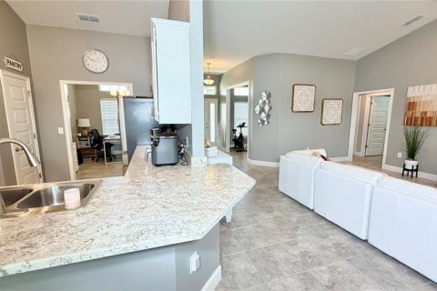 Villa ou maison à vendre à Auburndale, Floride: 3 chambres, 197.51 m2 № 2095859 - photo 17