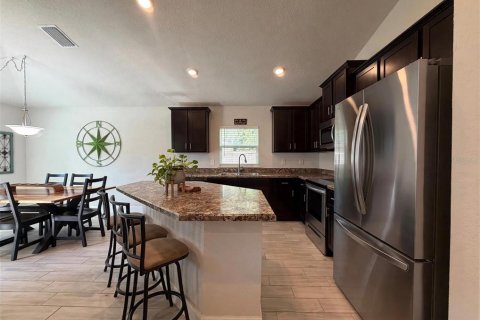 Villa ou maison à vendre à Summerfield, Floride: 3 chambres, 140.28 m2 № 2432602 - photo 5