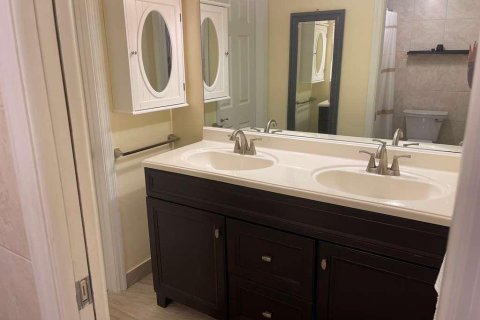 Condominio en venta en Lake Worth, Florida, 2 dormitorios, 83.05 m2 № 2180532 - foto 9