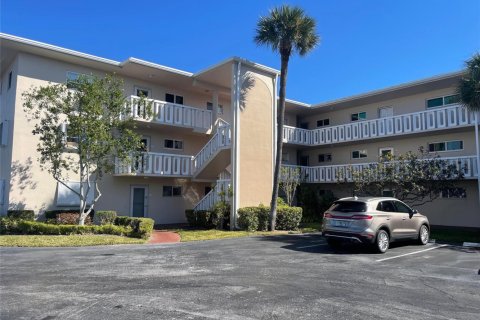 Condominio en venta en Lake Worth, Florida, 2 dormitorios, 83.05 m2 № 2180532 - foto 15