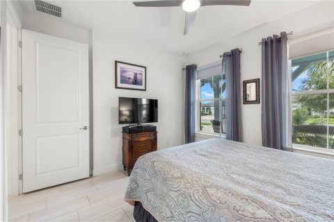 Villa ou maison à vendre à Land O' Lakes, Floride: 2 chambres, 175.49 m2 № 2285259 - photo 28