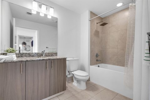 Copropriété à vendre à Doral, Floride: 3 chambres, 128.11 m2 № 1814402 - photo 26