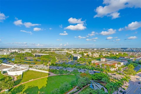 Copropriété à vendre à Doral, Floride: 3 chambres, 128.11 m2 № 1814402 - photo 3