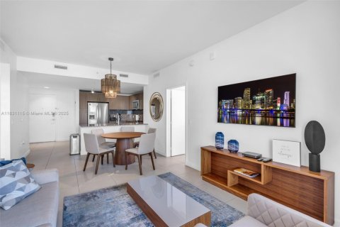 Copropriété à vendre à Doral, Floride: 3 chambres, 128.11 m2 № 1814402 - photo 10