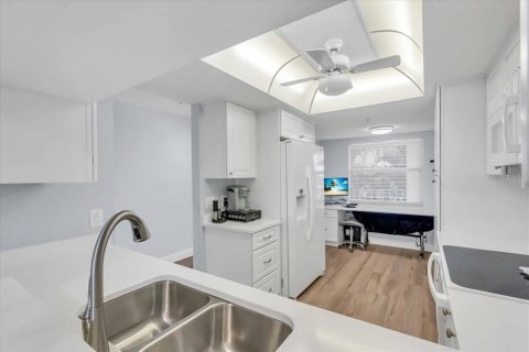 Купить кондоминиум в Брейдентон, Флорида 5 комнат, 96.8м2, № 1734718 - фото 9