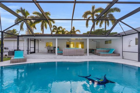 Купить виллу или дом в Хомстед, Флорида 4 спальни, 221.66м2, № 1922218 - фото 28