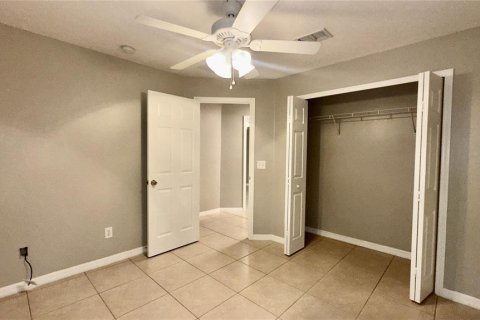 Villa ou maison à louer à Kissimmee, Floride: 4 chambres, 178.84 m2 № 1919253 - photo 14