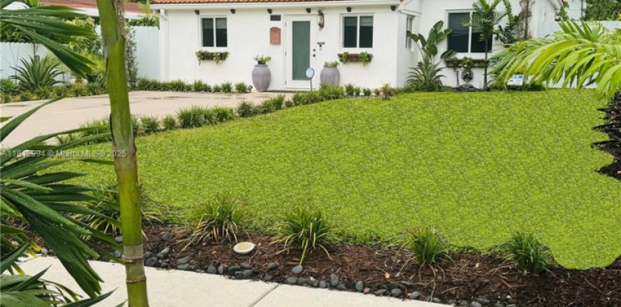 Villa ou maison à North Miami Beach, Floride 2 chambres, 78.22 m2 № 1758488