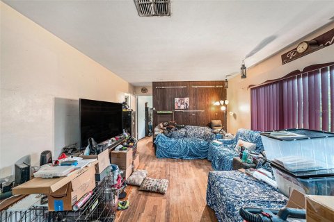 Casa en venta en Clearwater, Florida, 2 dormitorios, 90.58 m2 № 1807198 - foto 8