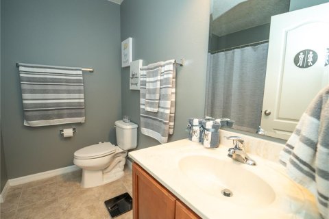 House in Orlando, Florida 4 bedrooms, 244.8 sq.m. № 1675854 - photo 17