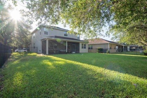 House in Orlando, Florida 4 bedrooms, 244.8 sq.m. № 1675854 - photo 4