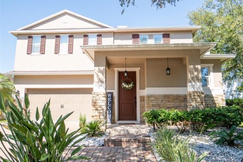 House in Orlando, Florida 4 bedrooms, 244.8 sq.m. № 1675854 - photo 2