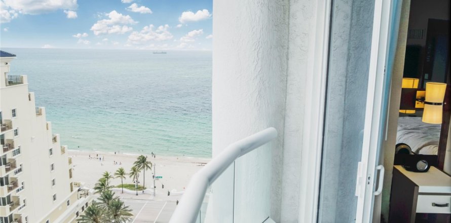 Condominio en Fort Lauderdale, Florida, 1 dormitorio  № 949972