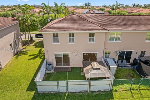 Touwnhouse à vendre à Homestead, Floride: 4 chambres, 170.66 m2 № 2154224 - photo 23