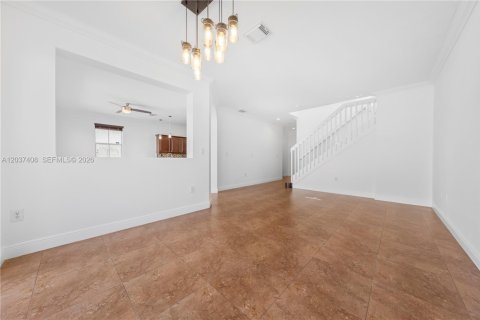 Touwnhouse à vendre à Homestead, Floride: 4 chambres, 170.66 m2 № 2154224 - photo 5