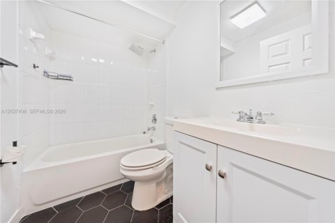 Touwnhouse à vendre à Homestead, Floride: 4 chambres, 170.66 m2 № 2154224 - photo 10