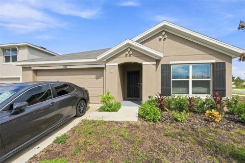 House in Spring Hill, Florida 3 bedrooms, 157.75 sq.m. № 2356359