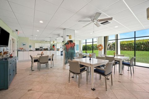 Condo in Jensen Beach, Florida, 2 bedrooms  № 1428381 - photo 20