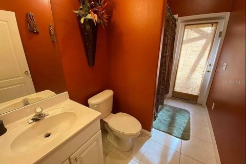House in Orlando, Florida 4 bedrooms, 310.11 sq.m. № 928508 - photo 11