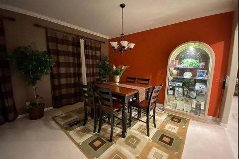 House in Orlando, Florida 4 bedrooms, 310.11 sq.m. № 928508 - photo 8