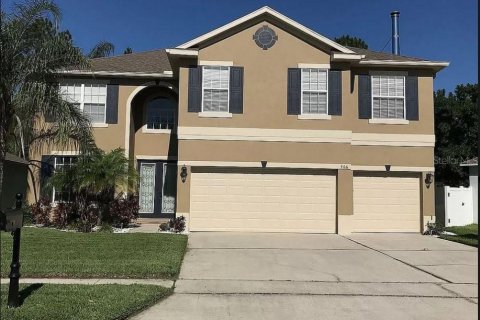 House in Orlando, Florida 4 bedrooms, 310.11 sq.m. № 928508 - photo 1