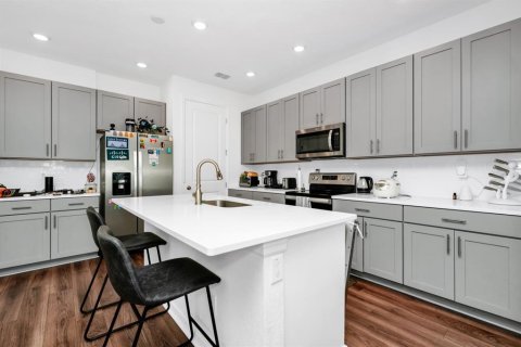 Touwnhouse à vendre à Davenport, Floride: 3 chambres, 185.8 m2 № 2399503 - photo 8