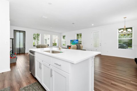 Touwnhouse à vendre à Davenport, Floride: 3 chambres, 185.8 m2 № 2399503 - photo 10