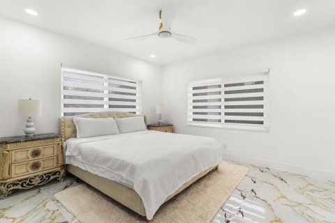 House in Delray Beach, Florida 3 bedrooms, 171.87 sq.m. № 2088045 - photo 10