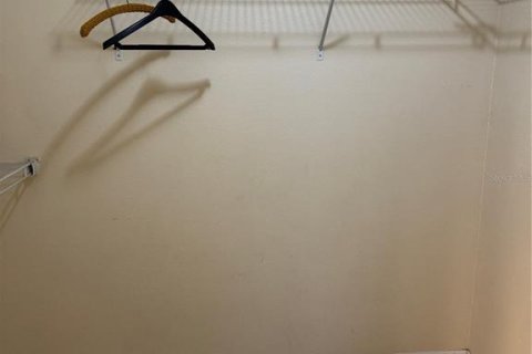 House in Ocala, Florida 5 bedrooms, 255.48 sq.m. № 1819539 - photo 15